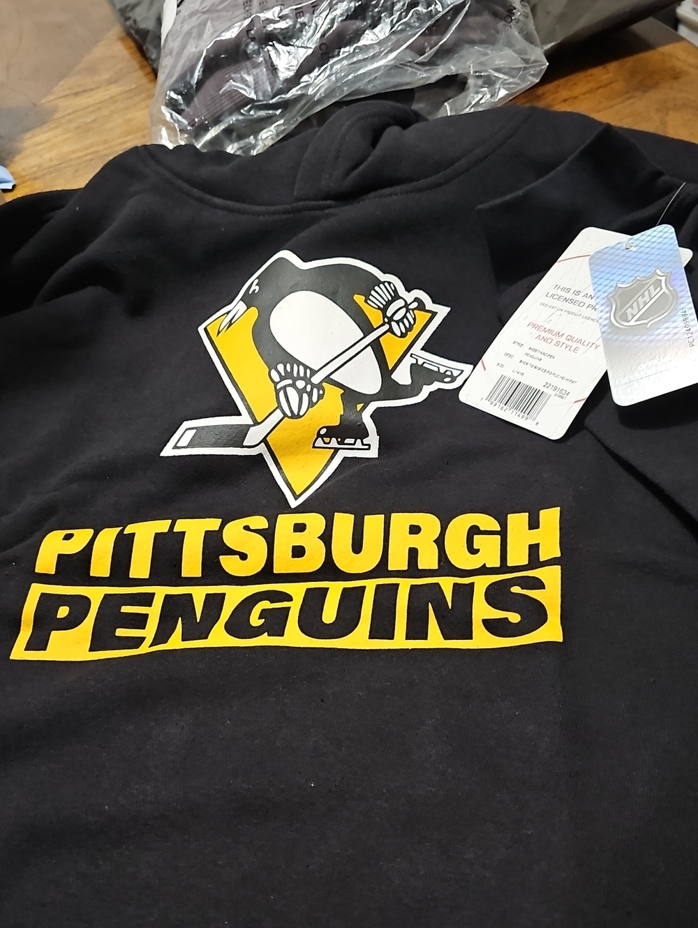 NHL Pittsburgh Penguins Youth Black and Yellow Pullover Hoodie